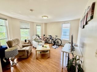 279 Pearl St APT 2L, Cambridge, MA 02139