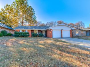 7628 NW 20th St, Bethany, OK 73008