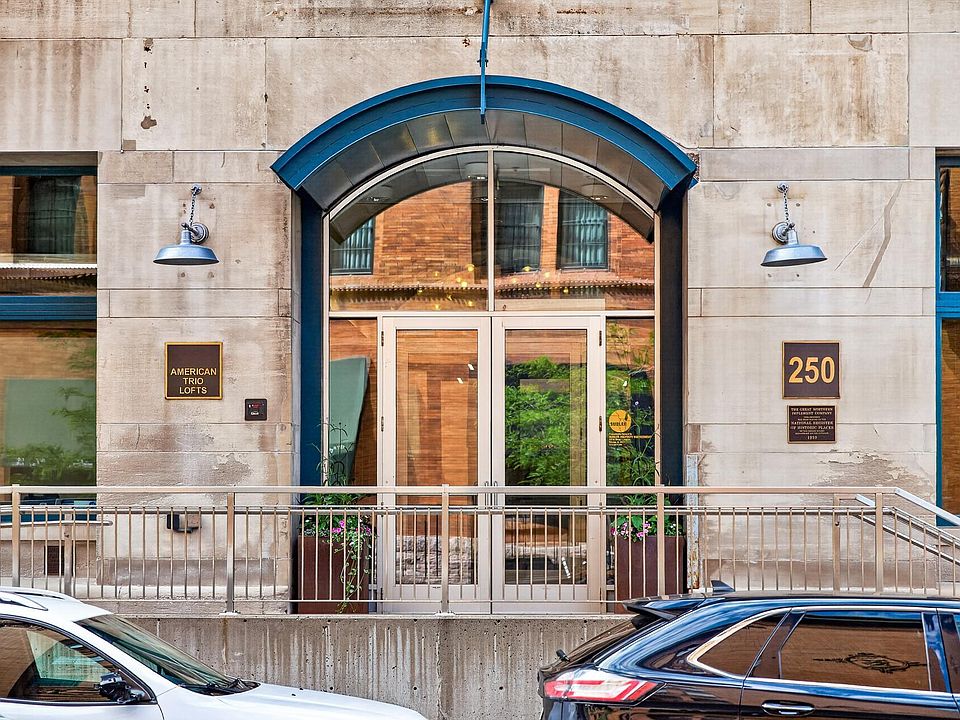 1st image of 250 Park Ave Unit 502
