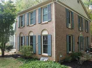 20232 Maple Leaf Ct, Montgomery Village, MD 20886