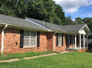 1206 Hickory Dr, Lilburn, GA 30047