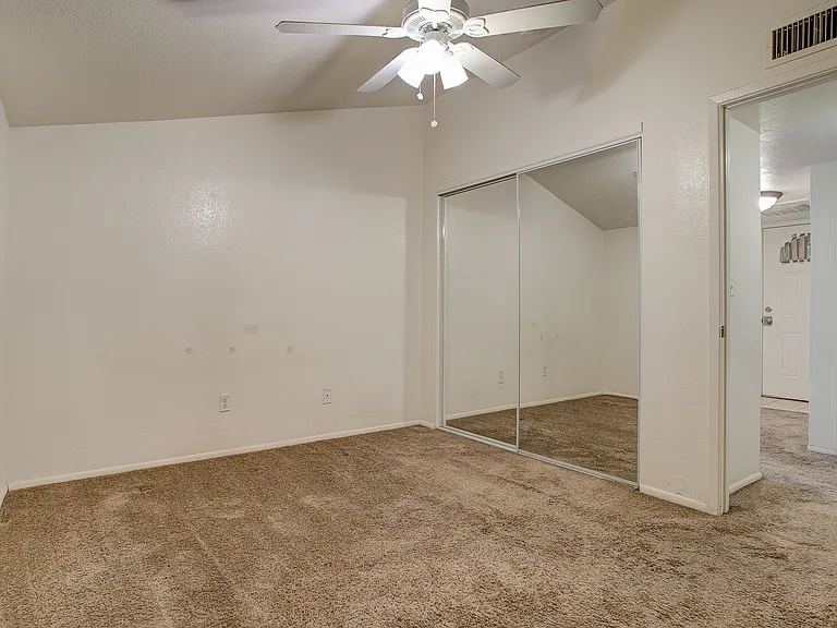 7550 N 12th St #230 — Photo 8