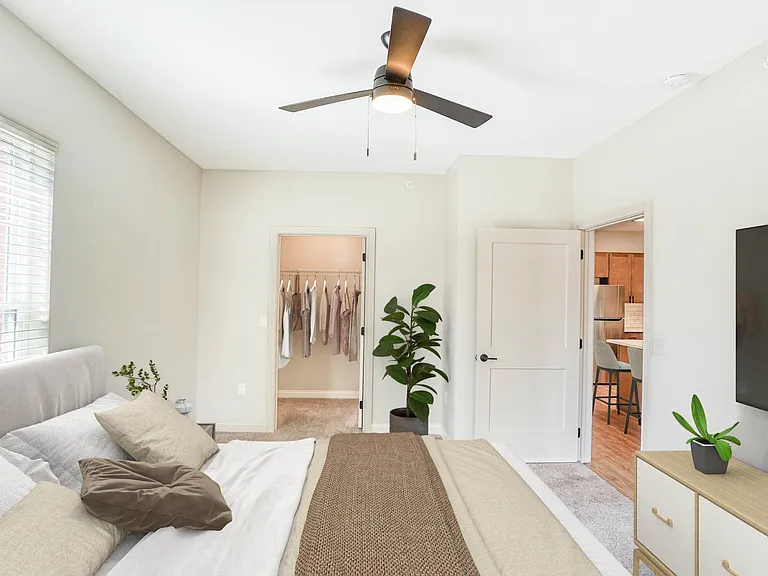 The Interurban Apartments — Photo 16