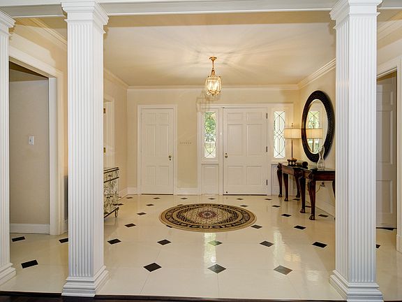 4th image of 8 Elm Court Way