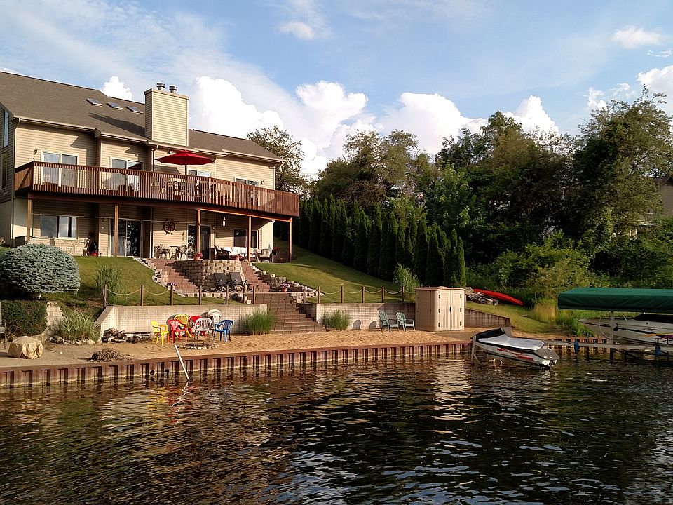 1st image of 10670 Glendalough Ln