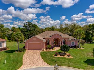 8434 Charleston Dr, Weeki Wachee, FL 34613