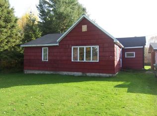 7929 S Nicolet Rd, Sault Sainte Marie, MI 49783