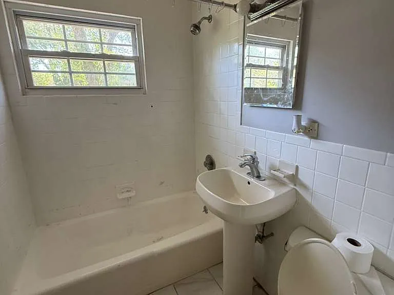 29 Oak Ridge Pkwy #SFH — Photo 5