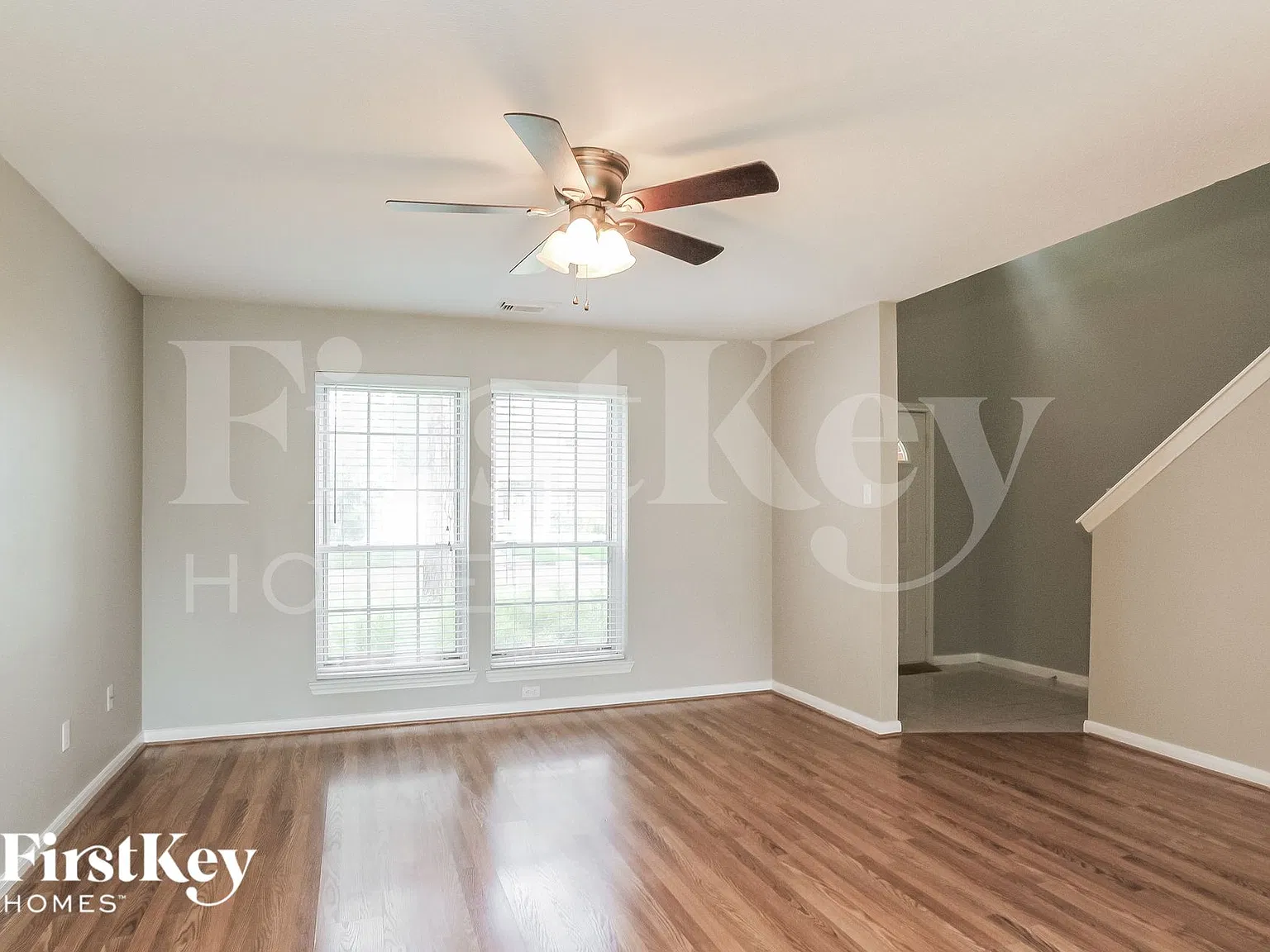 3 bed, 2.5 bath, 2176 sqft, $2,500 — Photo 3