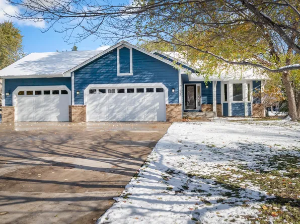 7172 Gray Heron Dr, Lino Lakes, MN 55014