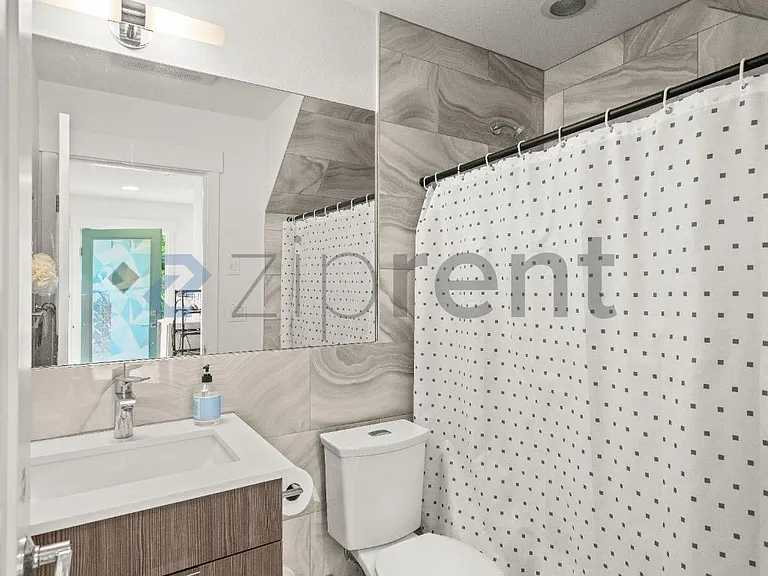 9043 Mary Ave NW #B — Photo 5