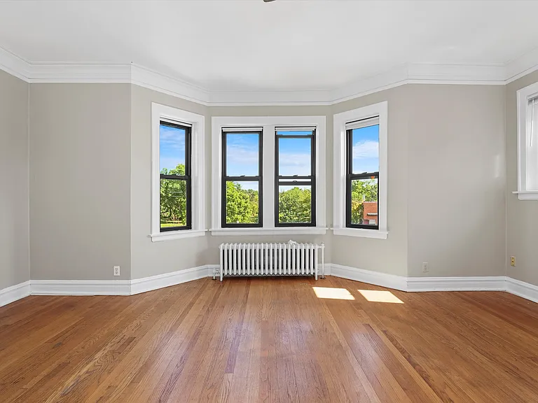 42 Lawton Rd #2 — Photo 2