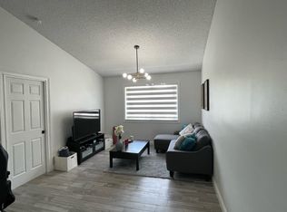 407 NW 108th Ter, Hollywood, FL 33026