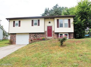 5104 Scruggs Station Rd, Jefferson City, MO 65109