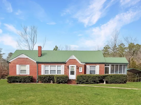760 College St S, Centre, AL 35960