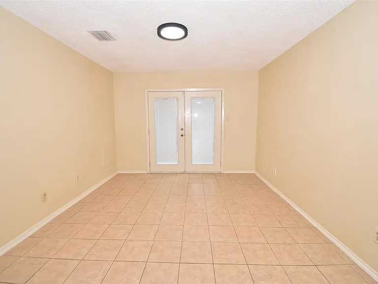 4023 Summit Valley Dr — Photo 10