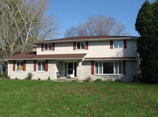 1641 Wintergreen Ln, Fairview, PA 16415