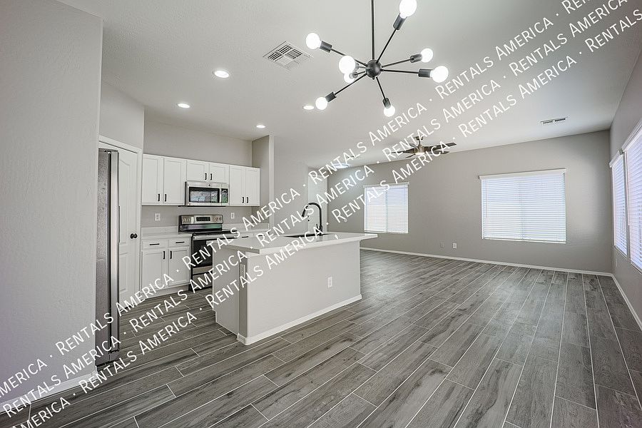 1st image of 2738 E Indian Wells Pl