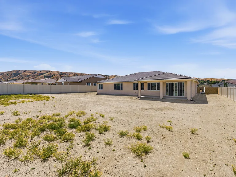 11647 Saddleback Dr — Photo 57