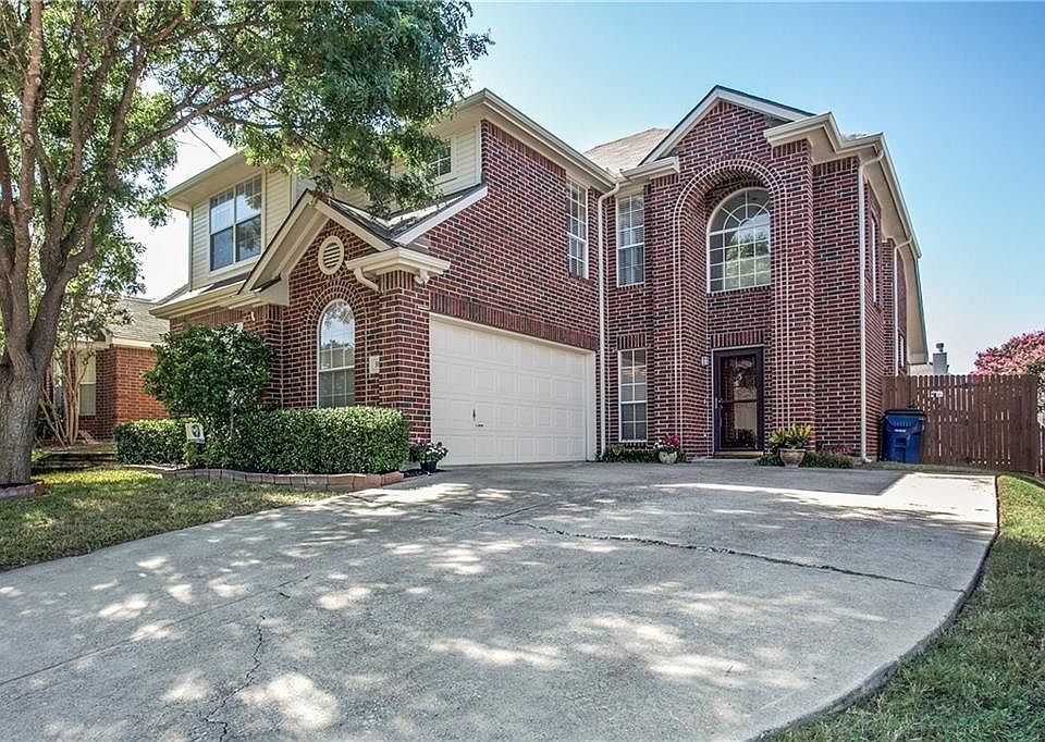 1st image of 5817 Vista Glen Ln