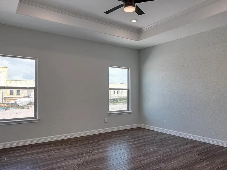 423 Pitaya Ln — Photo 8