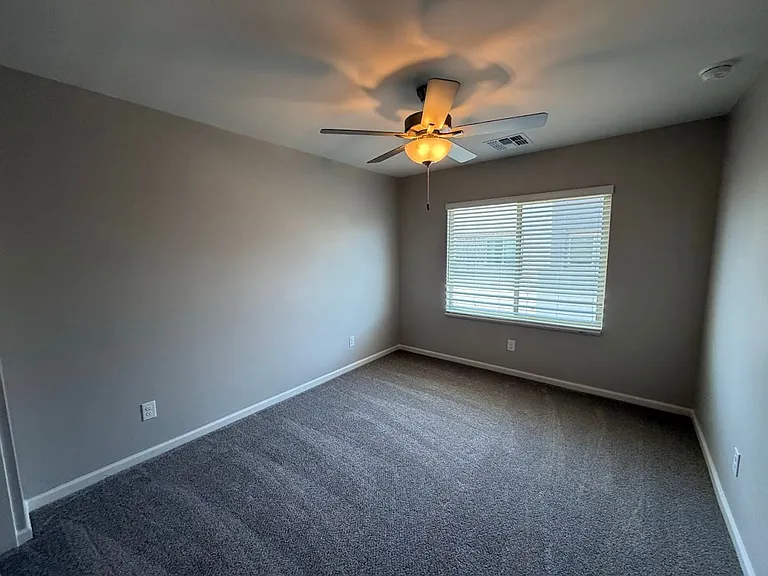 733 E Commonwealth Ave #5 — Photo 16