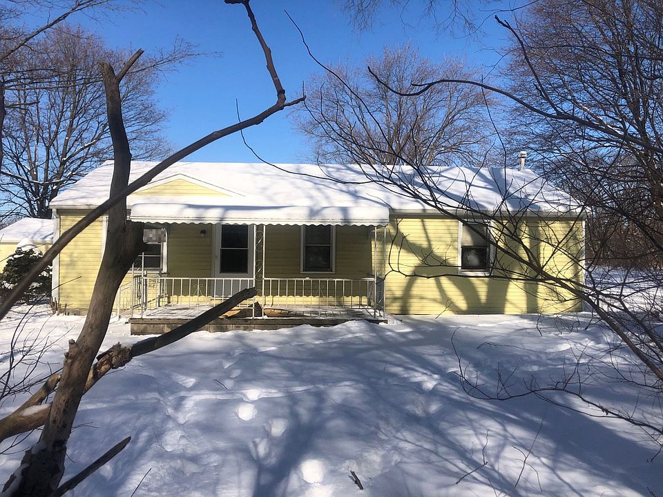 1st image of 12 Mechanic St