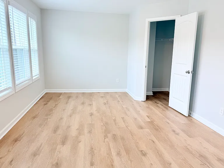 860 Sunset Park Dr — Photo 24