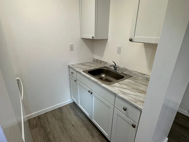255 Beaver St #C — Photo 7