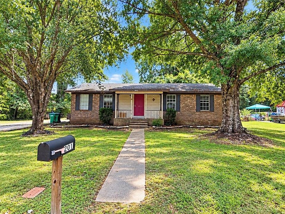 1st image of 201 Bayou Ave