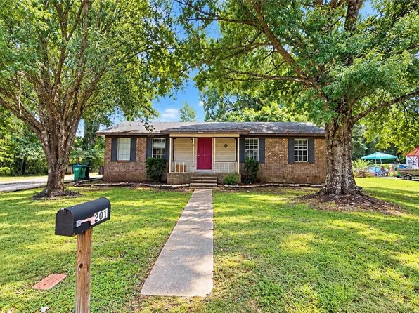 201 Bayou Ave, Saraland, AL 36571