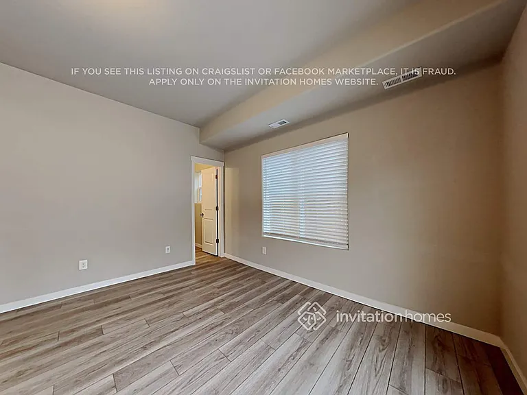 10567 Kalama Dr — Photo 15