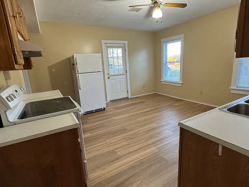 82-84 Columbus St #1