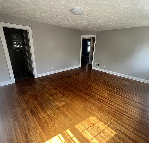 1219 East Dr — Photo 28