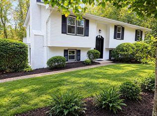 11040 Vine Ct, Manassas, VA 20111
