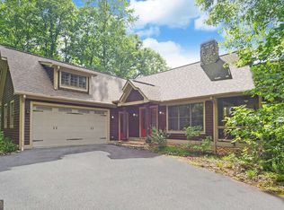 216 Hightower Rdg, Hiawassee, GA 30546