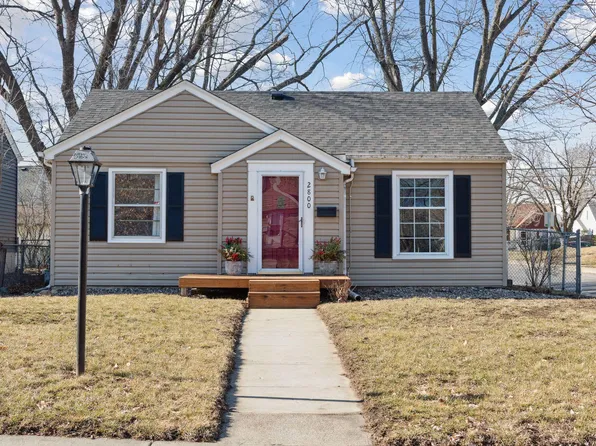 2800 Jersey Ave S, Saint Louis Park, MN 55426