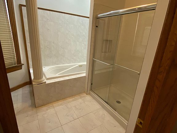 5th image of 6224 S Greenwood Ave APT 1