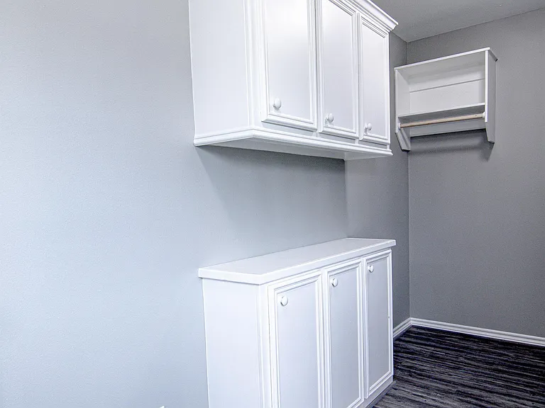 100 Shorewood Dr — Photo 15