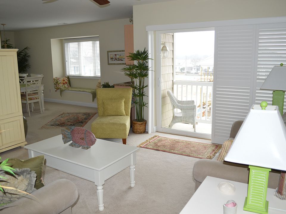 2nd image of 10818 3rd Ave APT 4