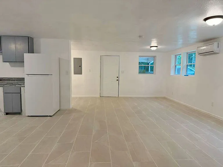 2737 Pierce Rd — Photo 11