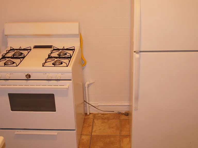 2944 Albany LLC — Photo 8