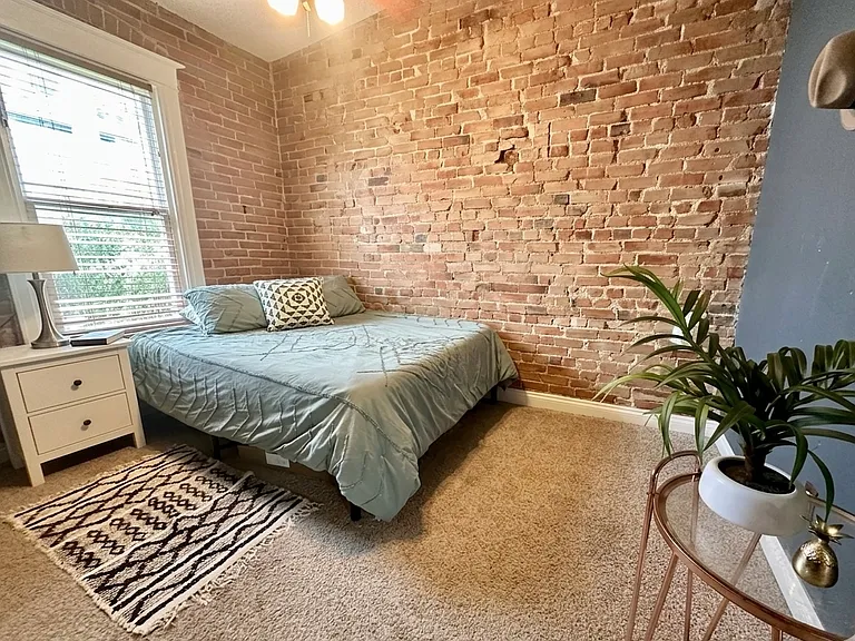 1117 W 13th Ave — Photo 16