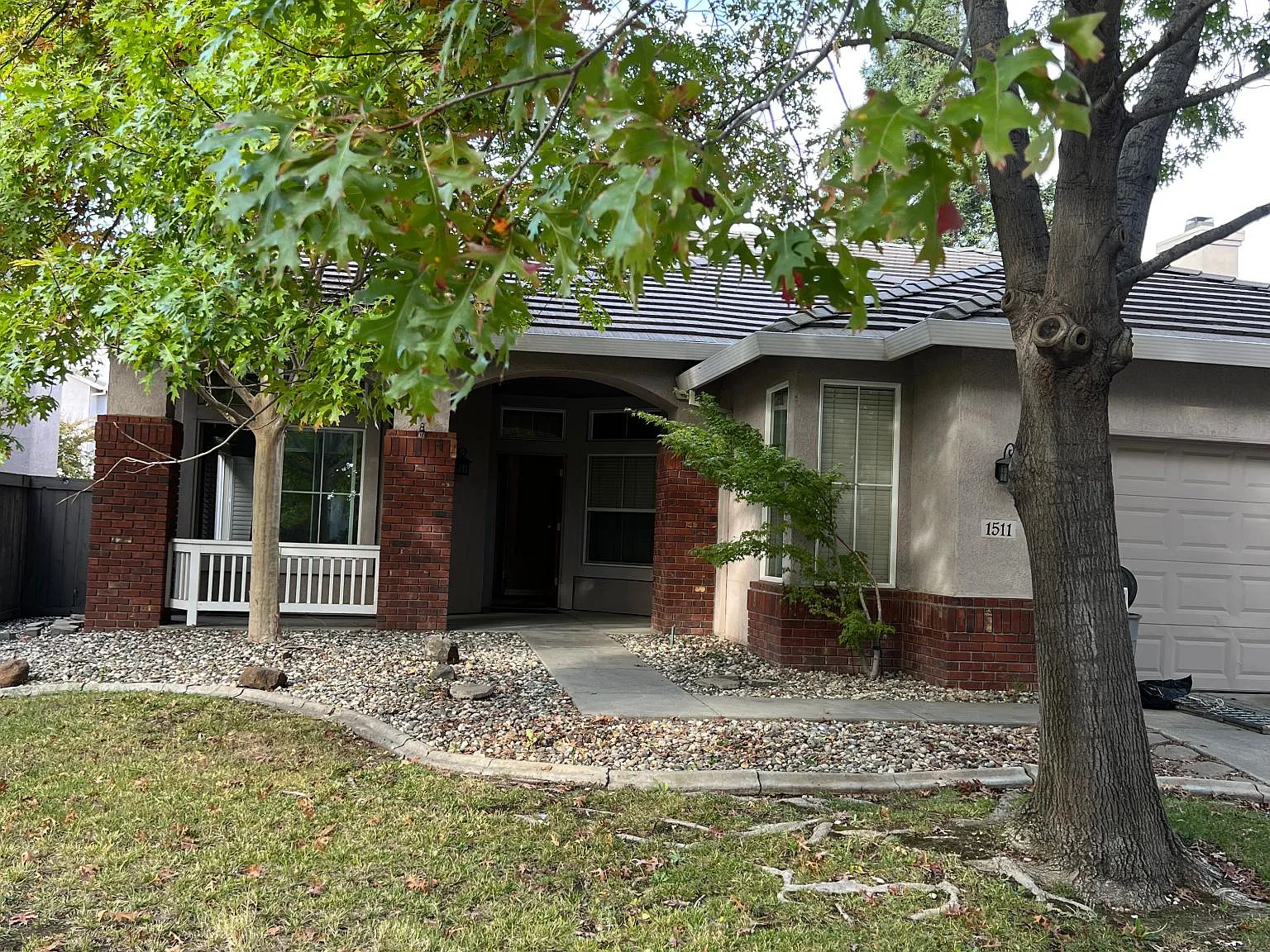 4 bed, 1803 sqft, $2,850 — Photo 2