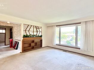 65 Hobden Pl #65, Toronto, ON M9R3R6