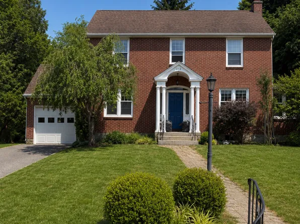 212 Charles Street, Torrington, CT 06790
