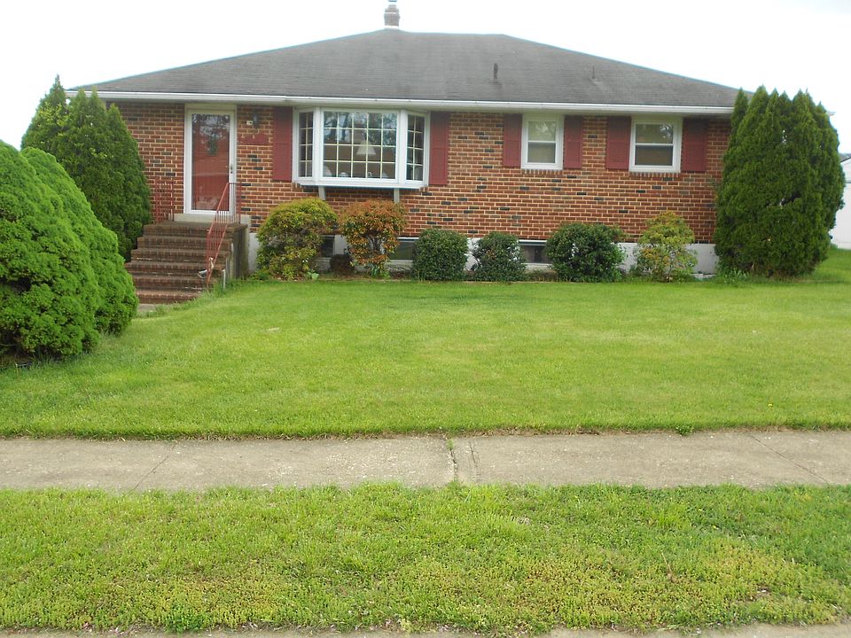 1st image of 2716 Chinchilla Dr