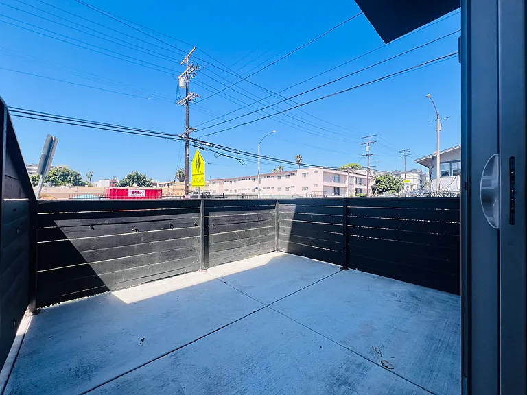 250 S Burlington Ave #250 — Photo 7