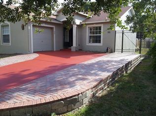 155 NE Lincoln Cir N, Saint Petersburg, FL 33702