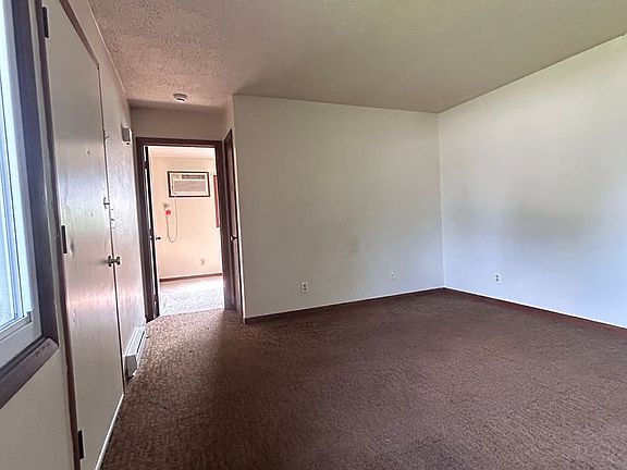 2nd image of 2513 Corona Ave #1
